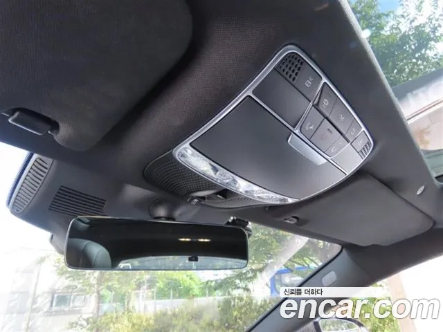 Mercedes-Benz S-Класс 2018 thumb 10