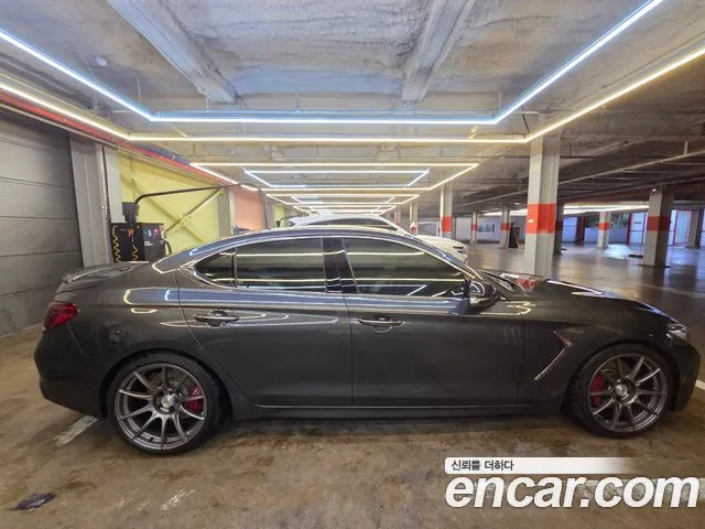 Genesis G70 2018 thumb 4