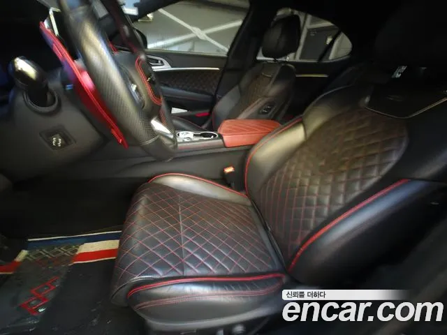 Genesis G70 2018 thumb 6