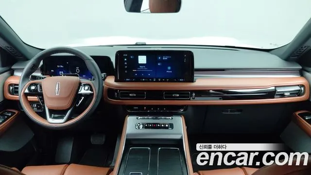 Lincoln Aviator 2025 thumb 7