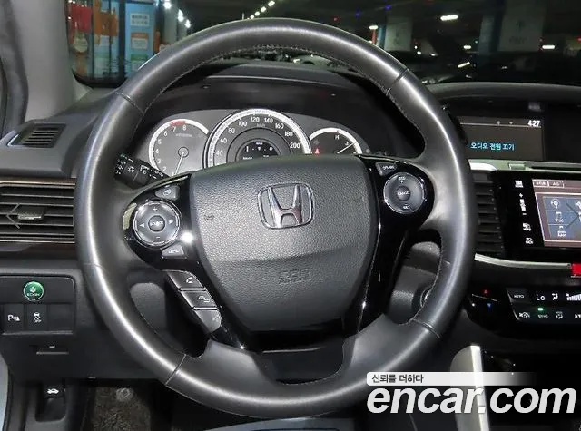 Honda Accord 2016 thumb 7