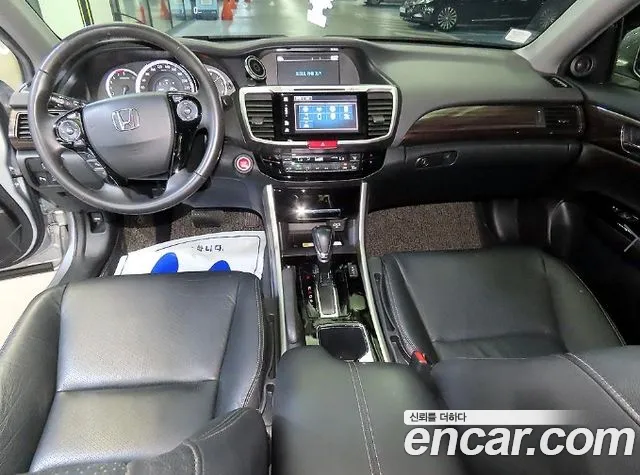 Honda Accord 2016 thumb 9