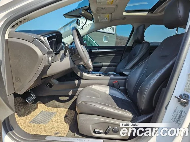 Ford Fusion 2013 thumb 10