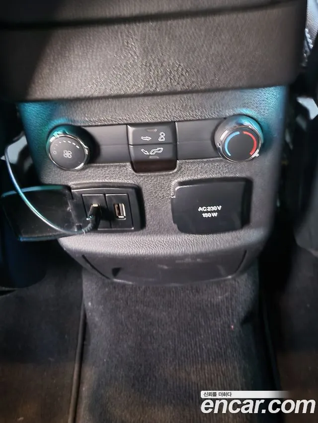 Ford Explorer 2018 thumb 6