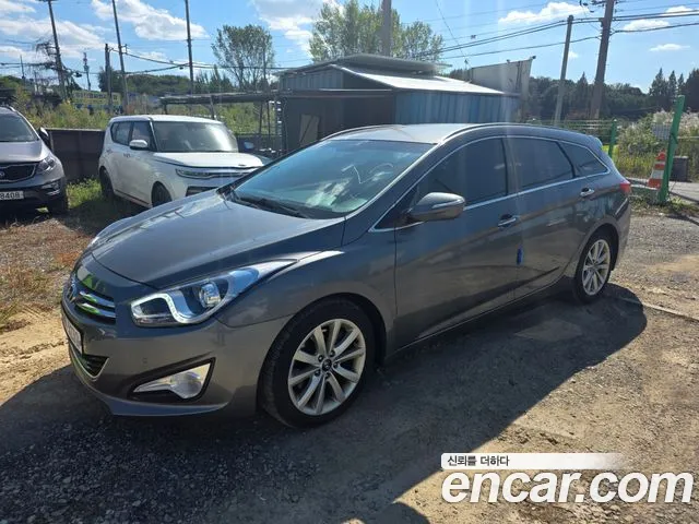 Hyundai i40 2013 thumb 2