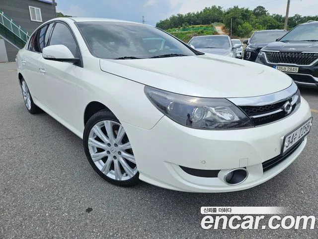Renault-KoreaSamsung SM5 2011 thumb 3