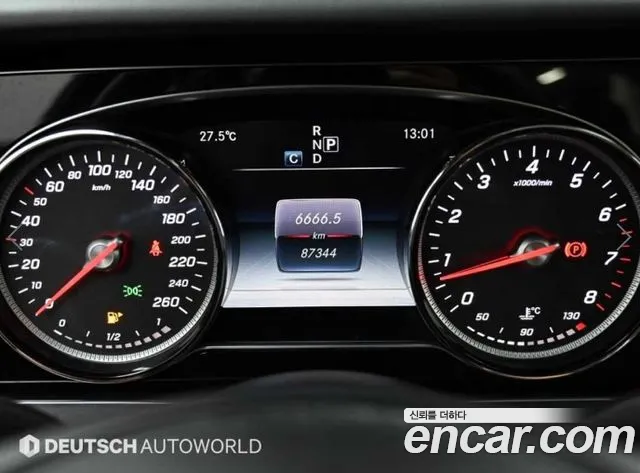 Mercedes-Benz E-Класс 2016 thumb 9