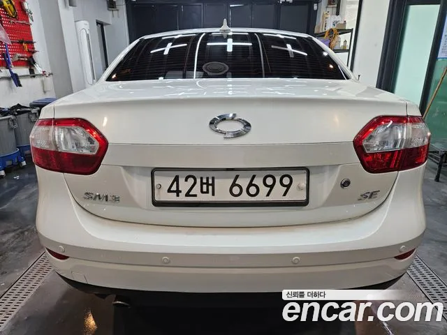 Renault-KoreaSamsung Fluence 2010 thumb 2