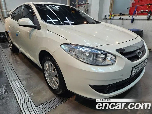 Renault-KoreaSamsung Fluence 2010 thumb 5