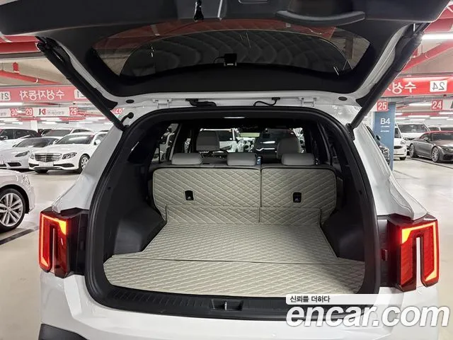 Kia Sorento 2024 thumb 5
