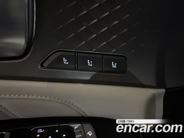 Kia Sorento 2024 thumb 10