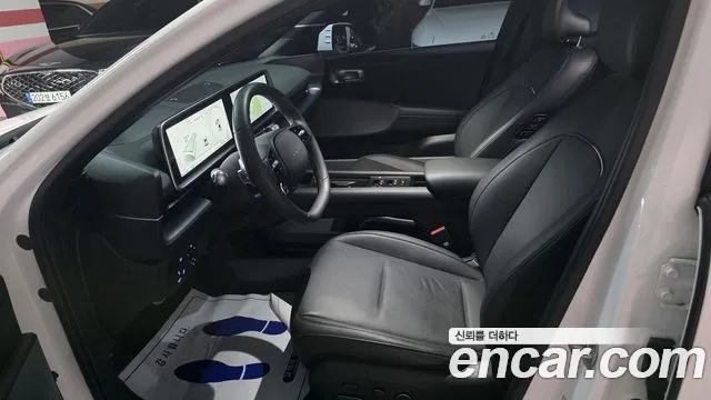 Hyundai IONIQ 6 2024 thumb 10