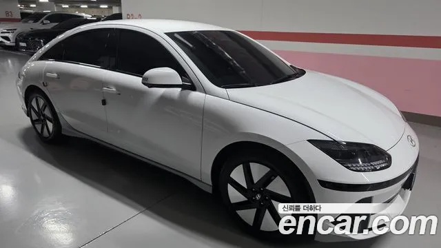 Hyundai IONIQ 6 2024 thumb 12