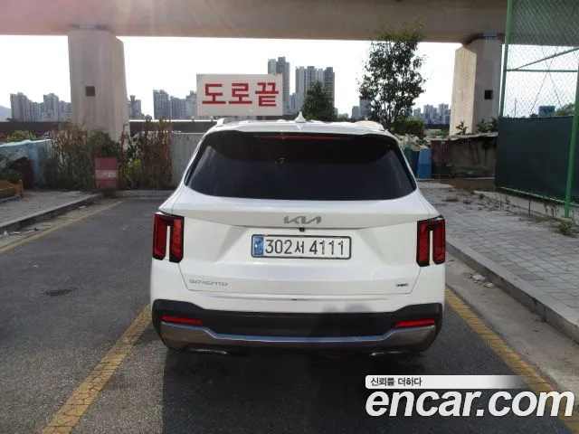 Kia Sorento 2024 thumb 4