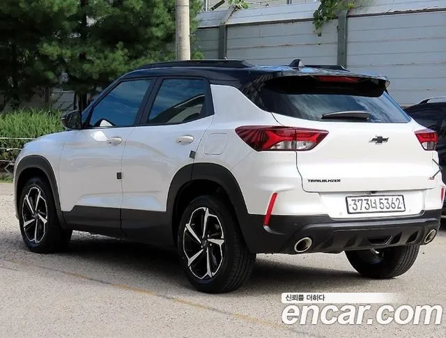 ChevroletGMDaewoo TrailBlazer 2021 thumb 3