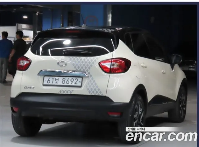 Renault-KoreaSamsung Captur 2014 thumb 3