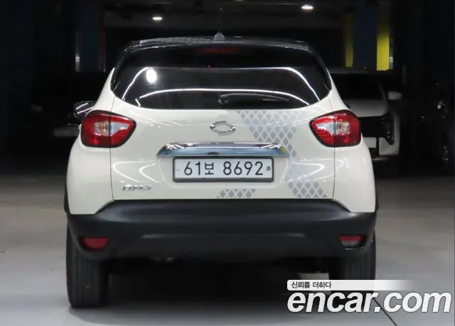 Renault-KoreaSamsung Captur 2014 thumb 4