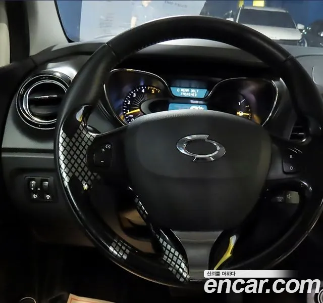 Renault-KoreaSamsung Captur 2014 thumb 11