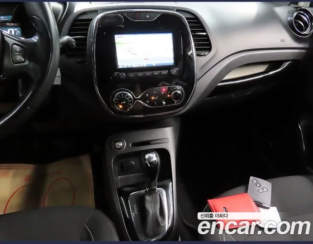 Renault-KoreaSamsung Captur 2014 thumb 12