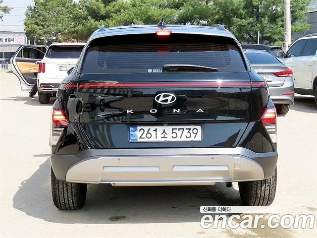 Hyundai Kona 2023 thumb 4