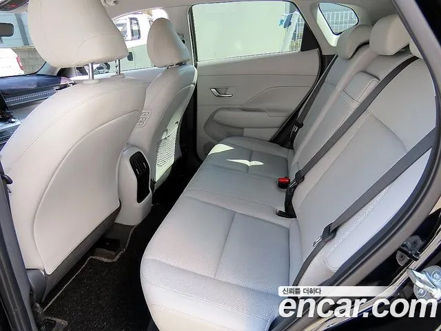 Hyundai Kona 2023 thumb 6