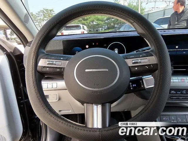 Hyundai Kona 2023 thumb 8