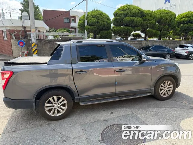 KG_Mobility_Ssangyong Rexton 2018 thumb 6