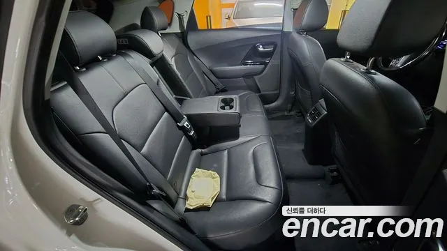Kia Niro 2019 thumb 6