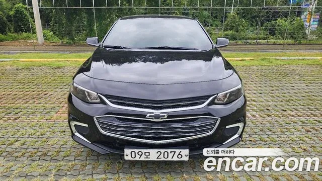 ChevroletGMDaewoo Malibu 2017 thumb 12