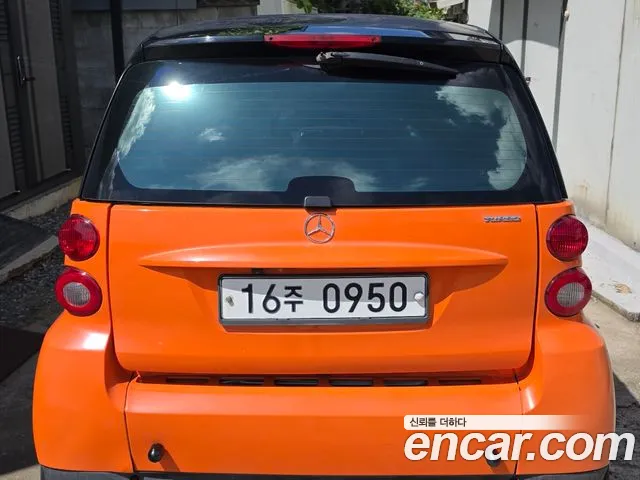 Smart Fortwo 2011 thumb 4