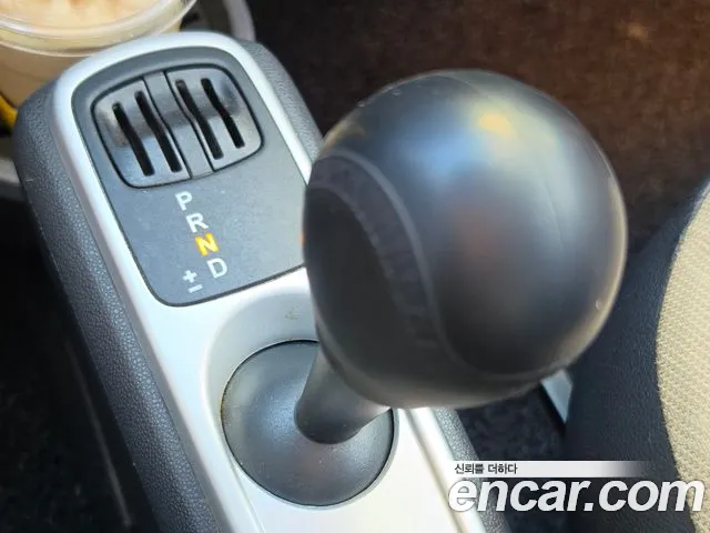 Smart Fortwo 2011 thumb 9