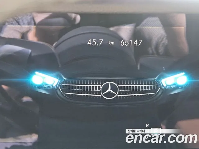 Mercedes-Benz E-Класс 2022 thumb 8
