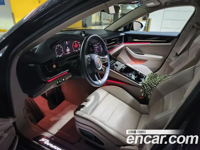 Porsche Panamera 2024 thumb 3