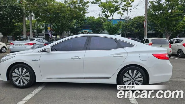 Hyundai Grandeur 2016 thumb 3