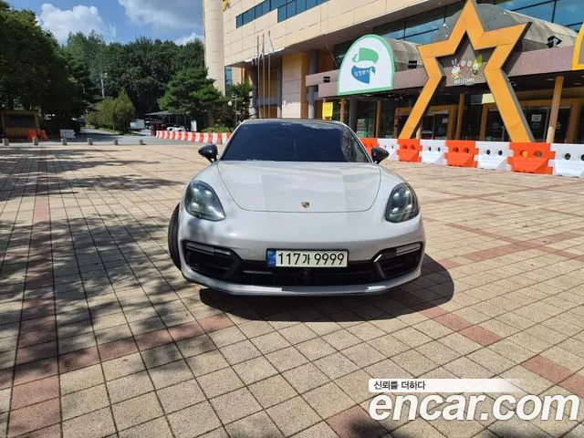 Porsche Panamera 2019 thumb 8