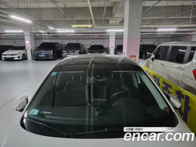 Volkswagen Passat (North America and China) 2014 thumb 11