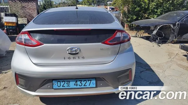 Hyundai IONIQ 6 2017 thumb 3