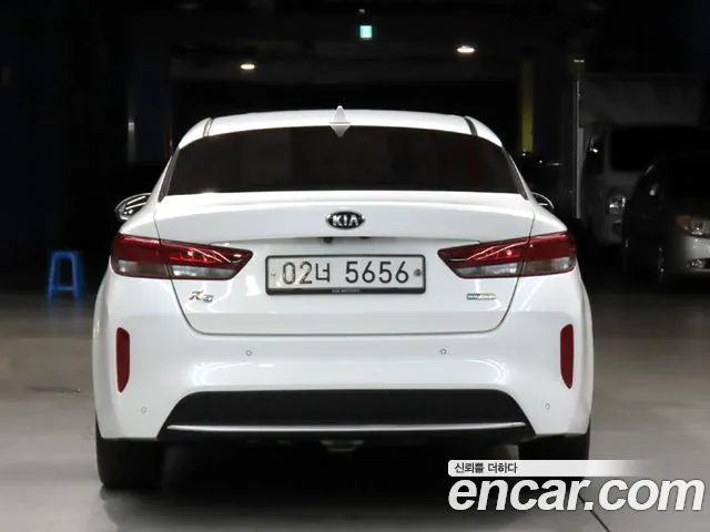 Kia K5 2017 thumb 4
