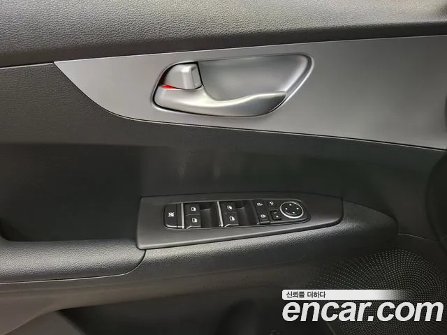 Kia K3 2023 thumb 9