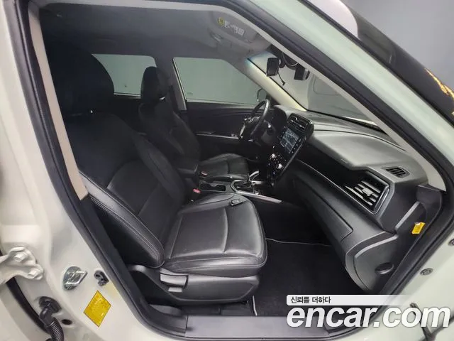 KG_Mobility_Ssangyong TIBOLI 2022 thumb 10