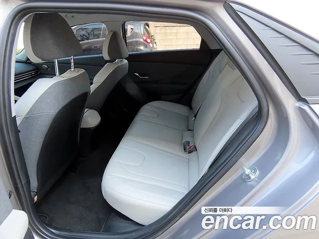 Hyundai Avante 2022 thumb 6