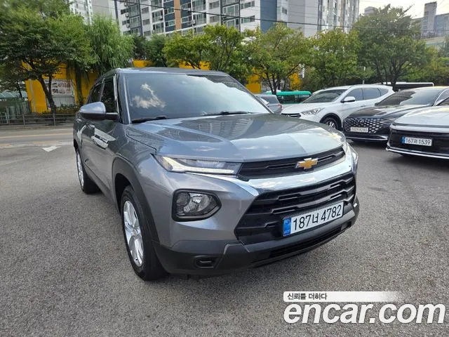 ChevroletGMDaewoo TrailBlazer 2021 thumb 3
