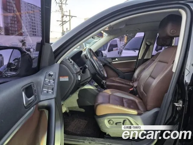 Volkswagen Tiguan 2015 thumb 4