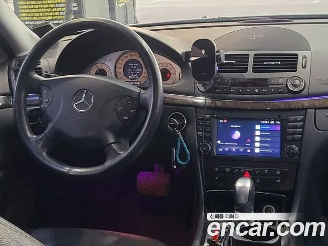 Mercedes-Benz E-Класс 2006 thumb 6