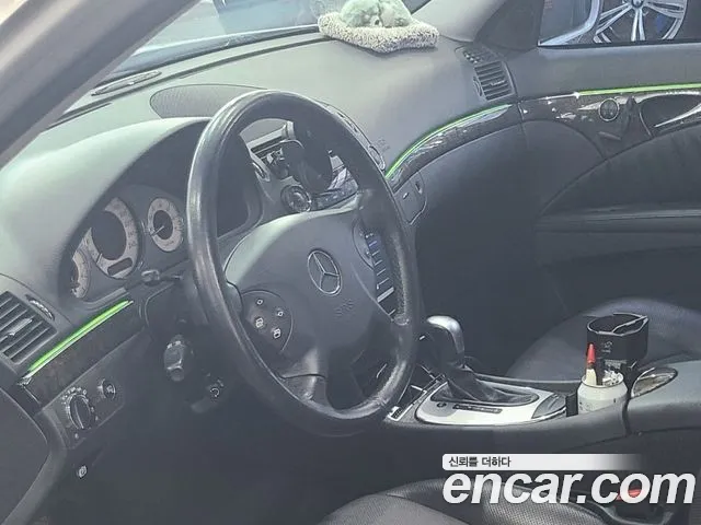 Mercedes-Benz E-Класс 2006 thumb 7