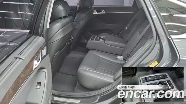 Genesis G80 2018 thumb 7