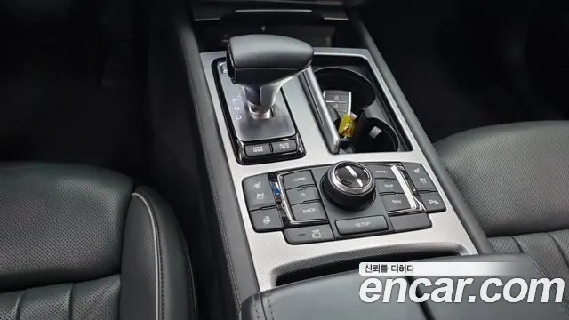 Genesis G80 2018 thumb 9