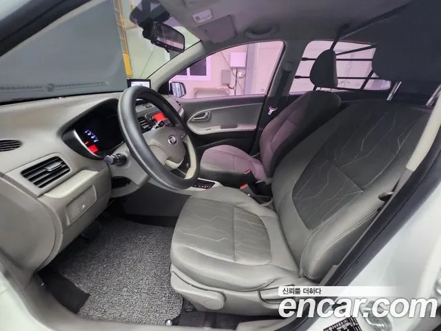 Kia Morning 2015 thumb 10