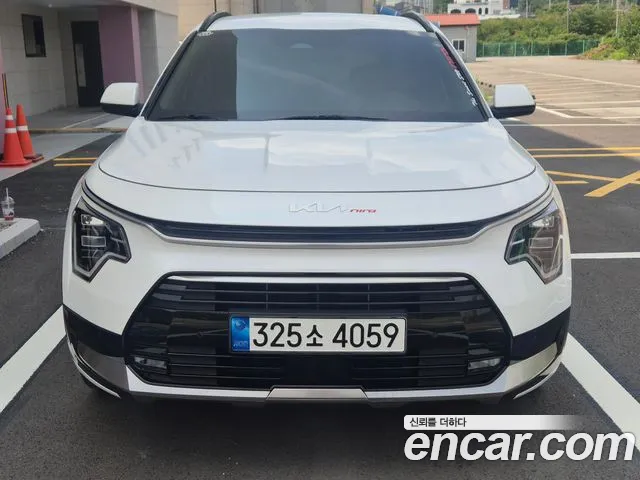 Kia Niro 2022 thumb 3