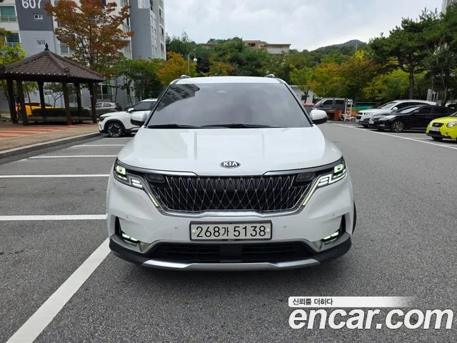 Kia Carnival 2020 thumb 3